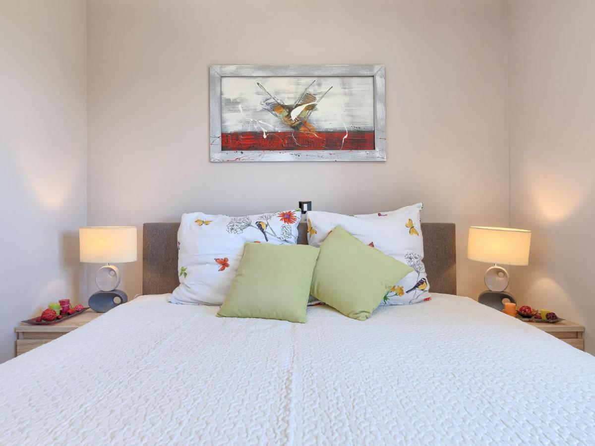 Holiday Home Villa Valentina By Interhome Loborika Extérieur photo